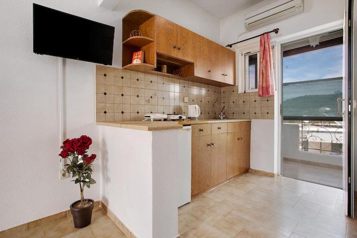 Bekiri'S Studios Аликанас Экстерьер фото